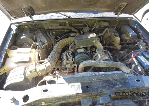 2000 Ford Ranger Xl/Xlt z USA, uszkodzony, nr VIN 1FTYR10C9YPB46733